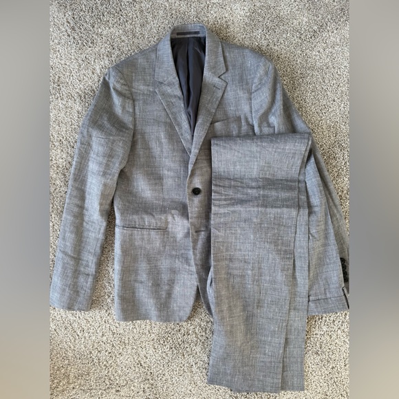 Theory Gray Modern Fit Suit